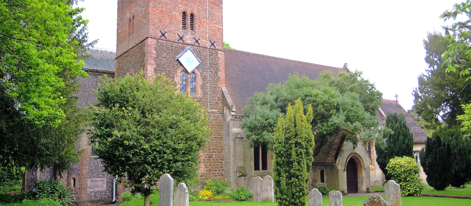 Aldershot Taxi Service: Aldershot Parish Church