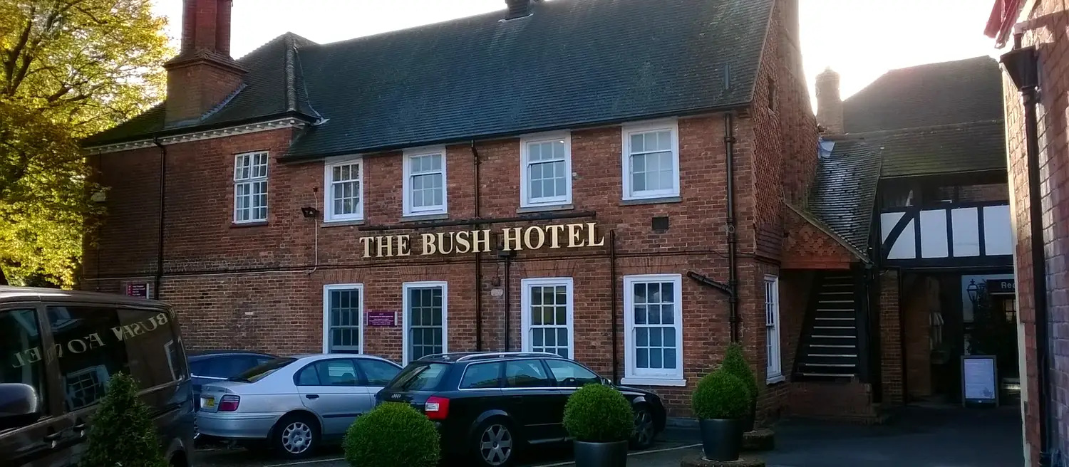 Bush Hotel Taxi Service: The Bush Hotel, Farnham