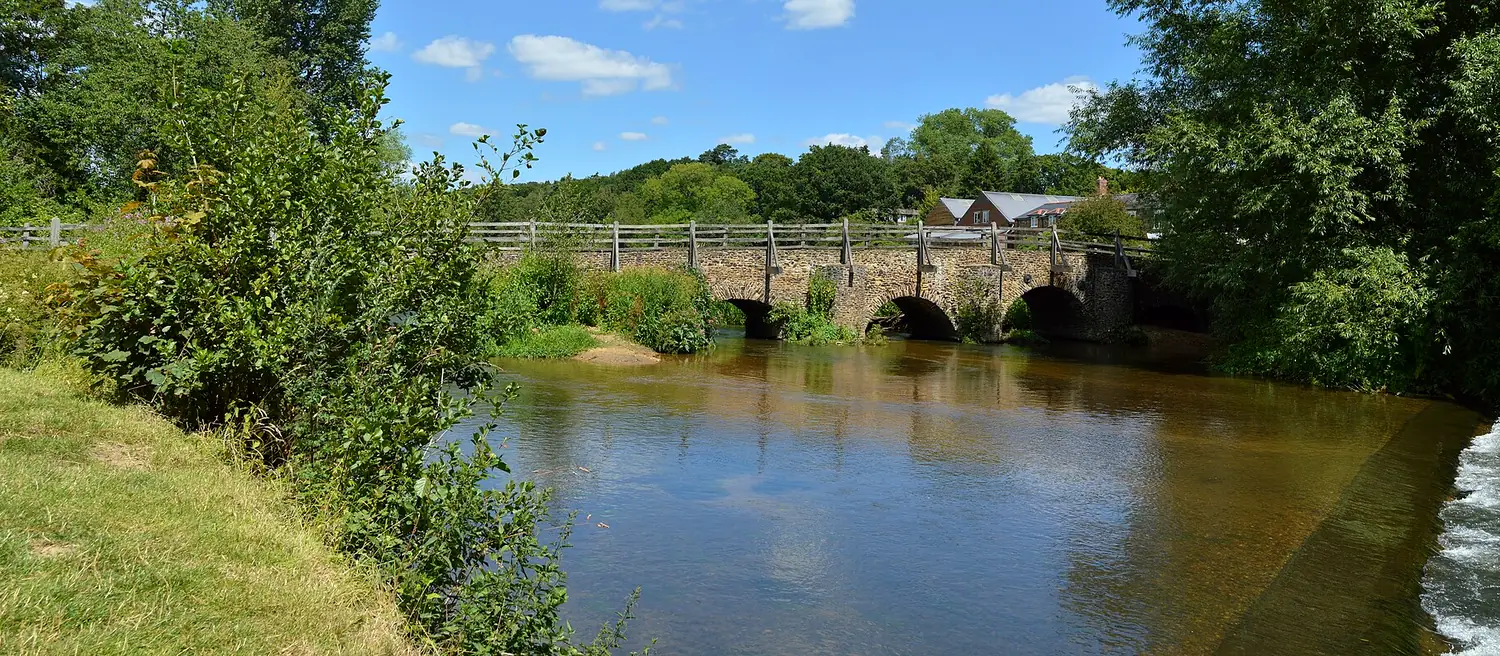 Tilford Taxi Service: Bridge over the River Wey, Tilford